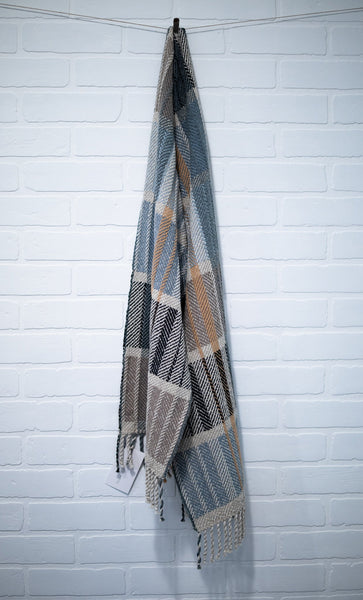 The Cloudy Skies Pillar Scarf